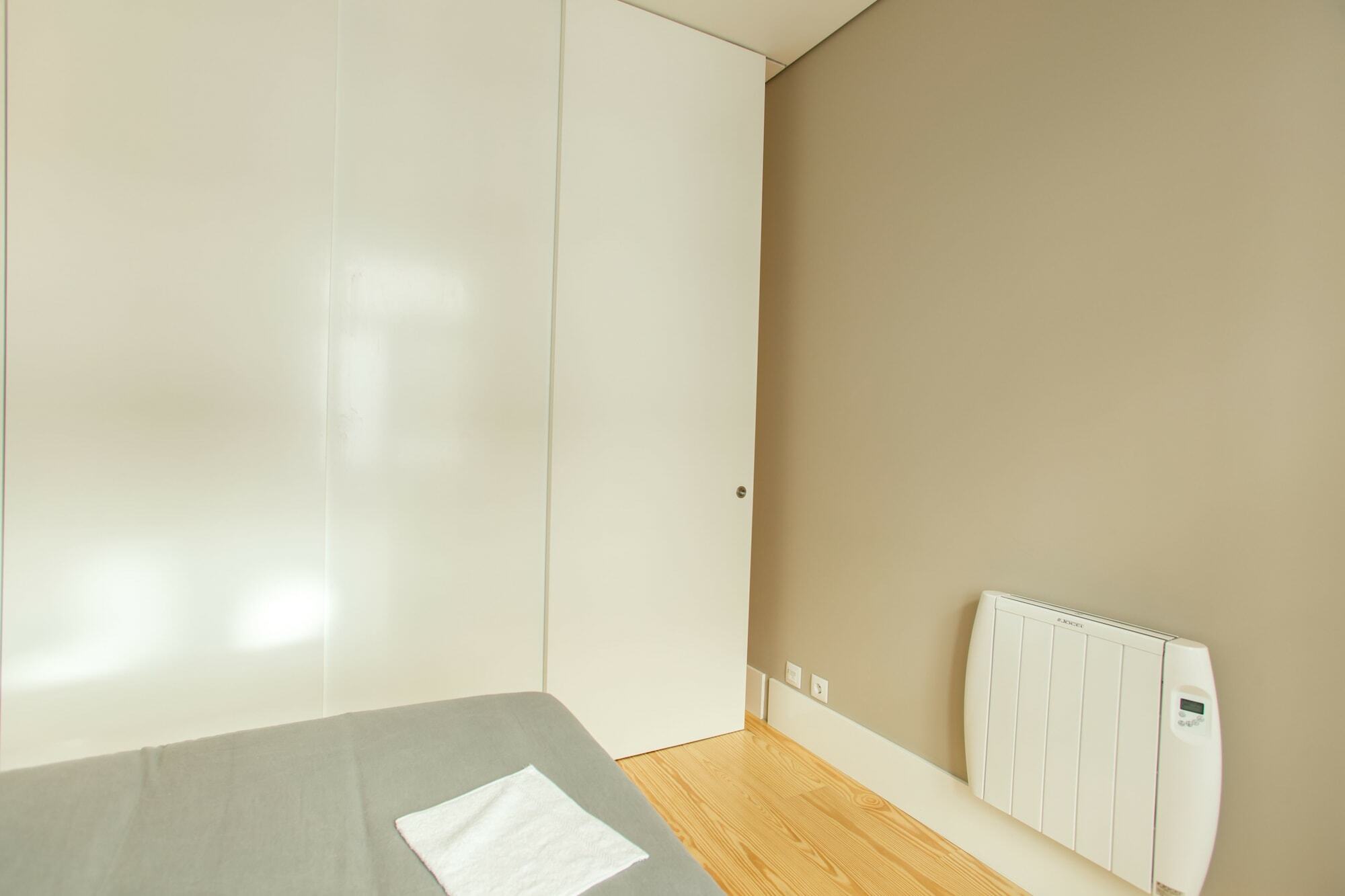 Porto And Clerigos Views By Porto City Hosts ภายนอก รูปภาพ